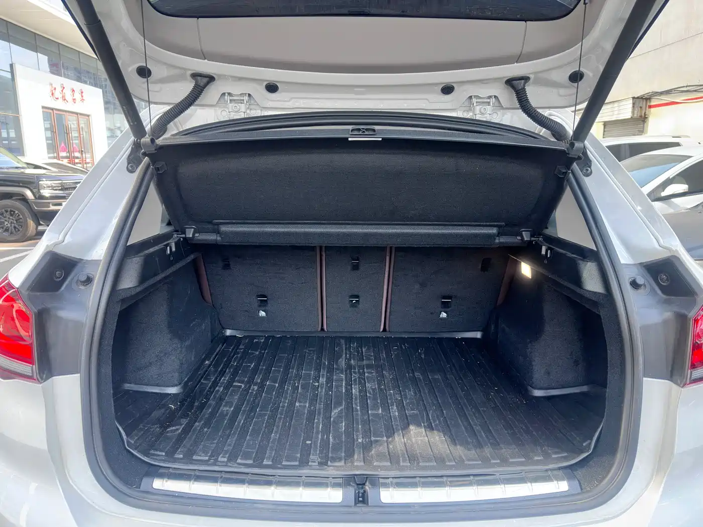 BMW X1 2022 sDrive20Li Fashion фото 13