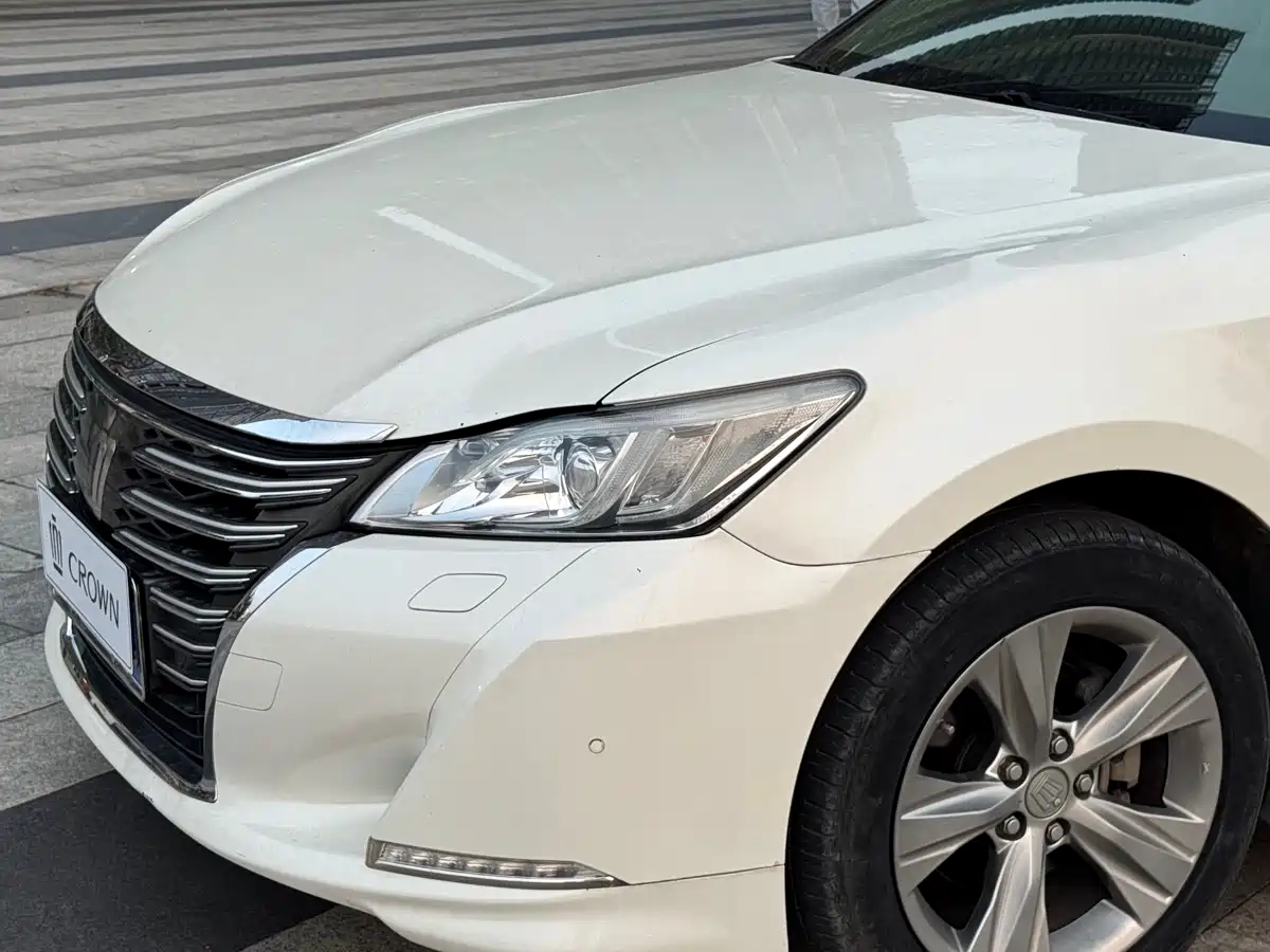 Toyota Crown 2015 2.5L Smart Edition фото 4