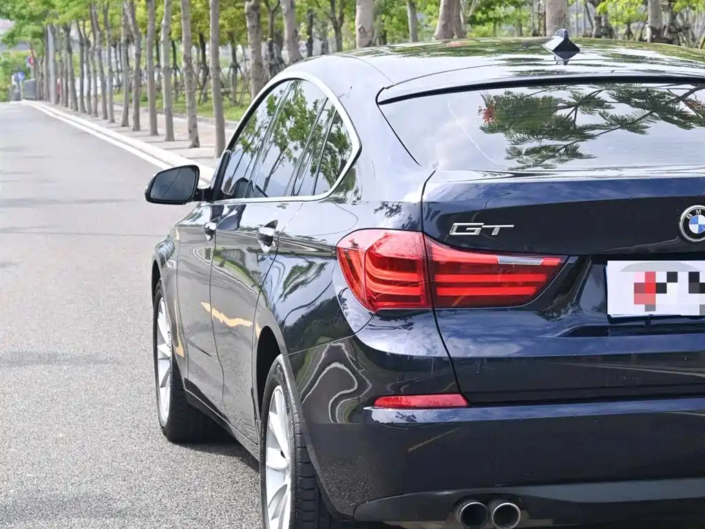BMW 5 Series GT 2014 528i Leading фото 6