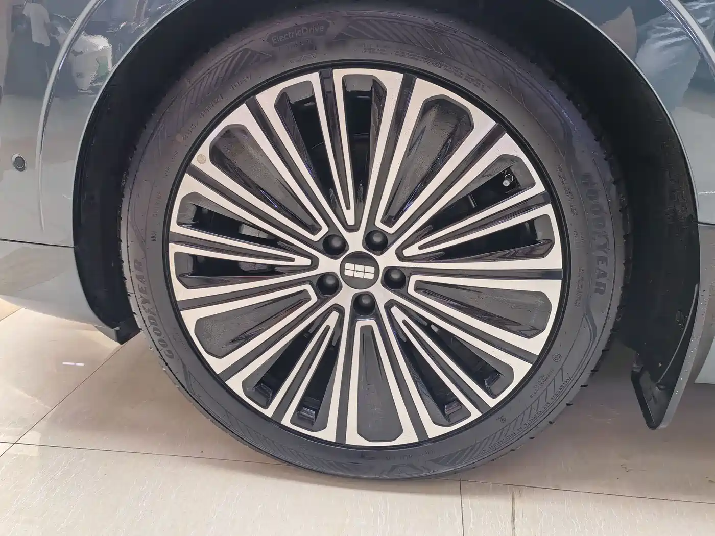 Geely Galaxy Galaxy M9 2025 Base Model фото 10