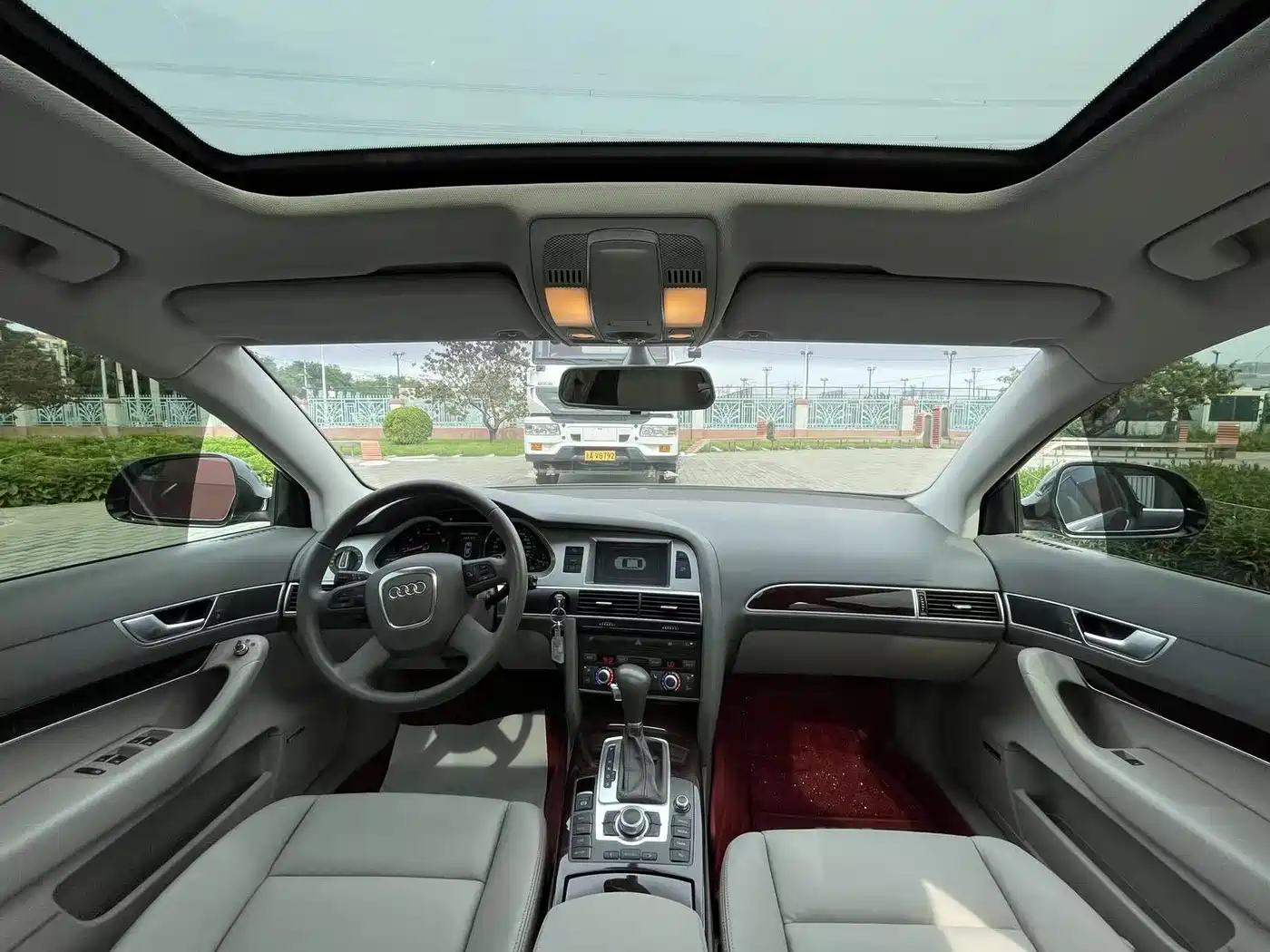 Audi A6L 2009 2.4L Comfort фото 14