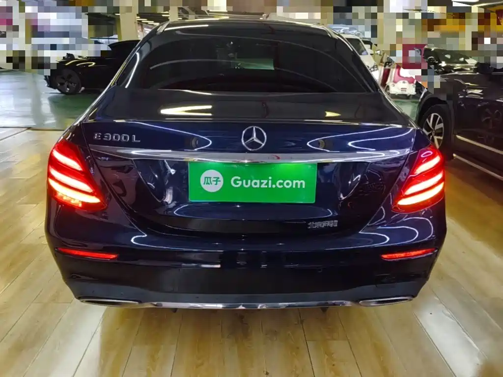 Photo 6 - Mercedes-Benz E-Class