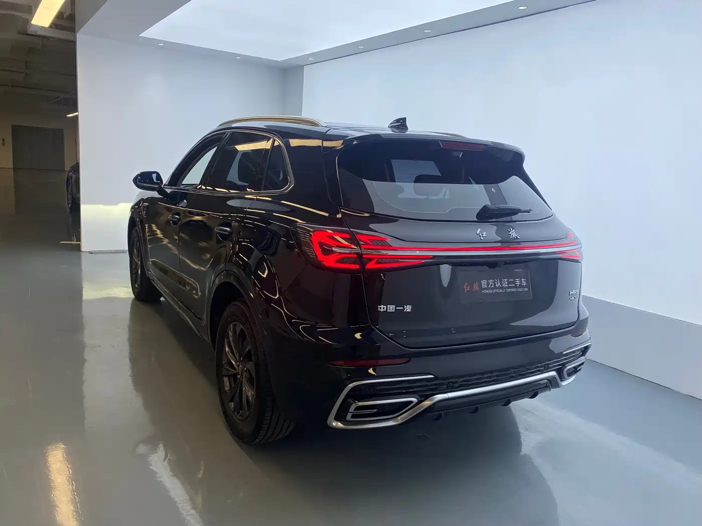Hongqi HS5 2023 2.0T Flag Enjoy Pro Edition фото 15