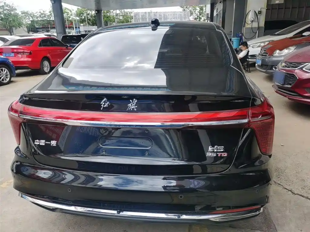 Hongqi H5 2023 1.5T DCT Smart Connect Flag Rhythm фото 6