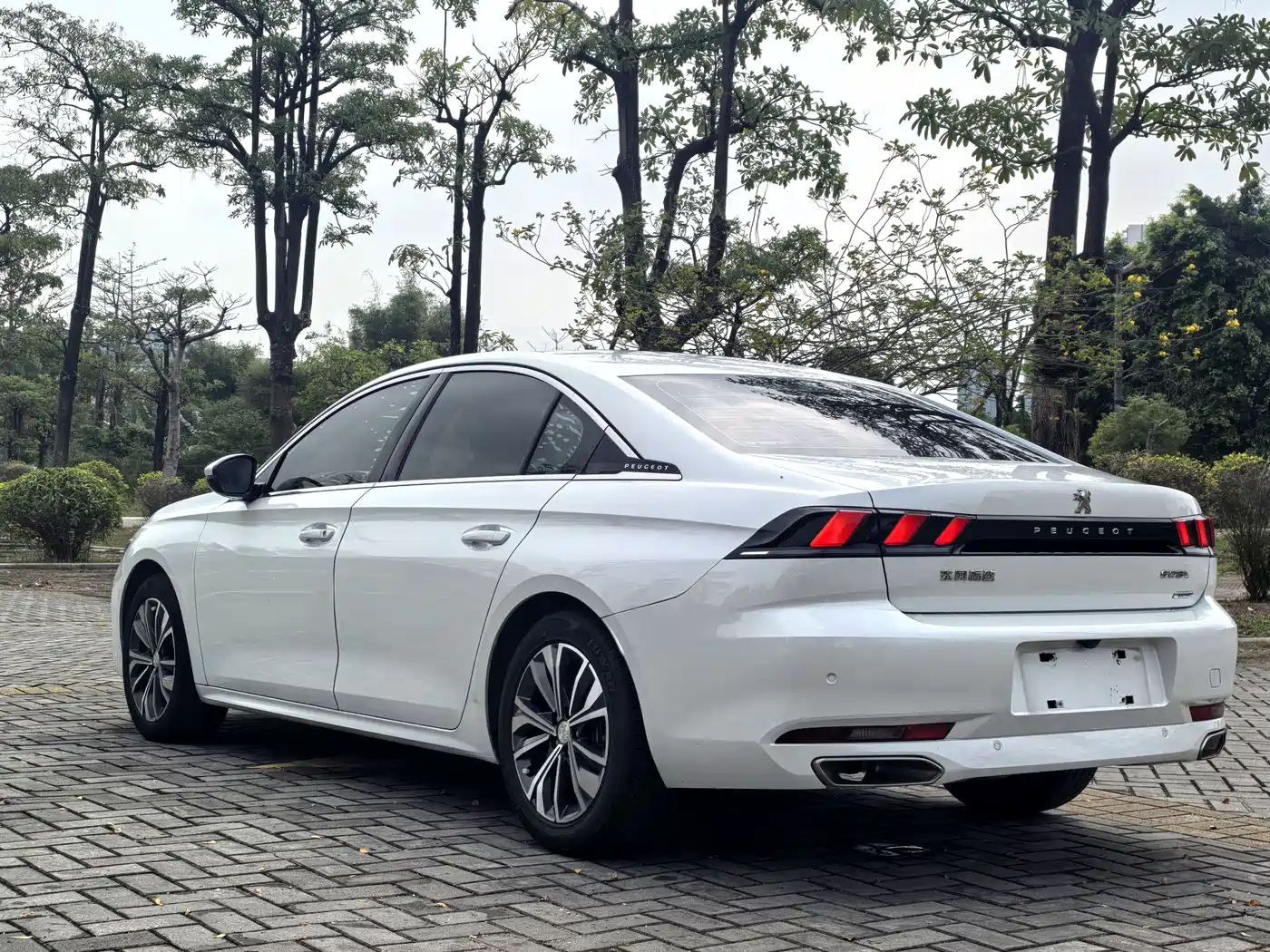 Peugeot 508 2019 508L 400THP PureTech Driving Control Edition China VI фото 6