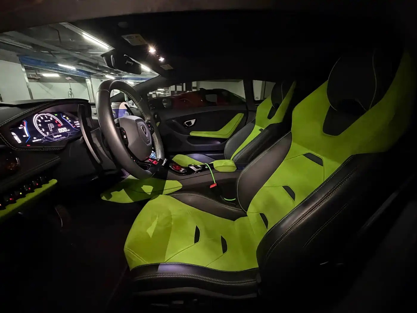 Lamborghini Huracán 2020 Huracán EVO RWD фото 4