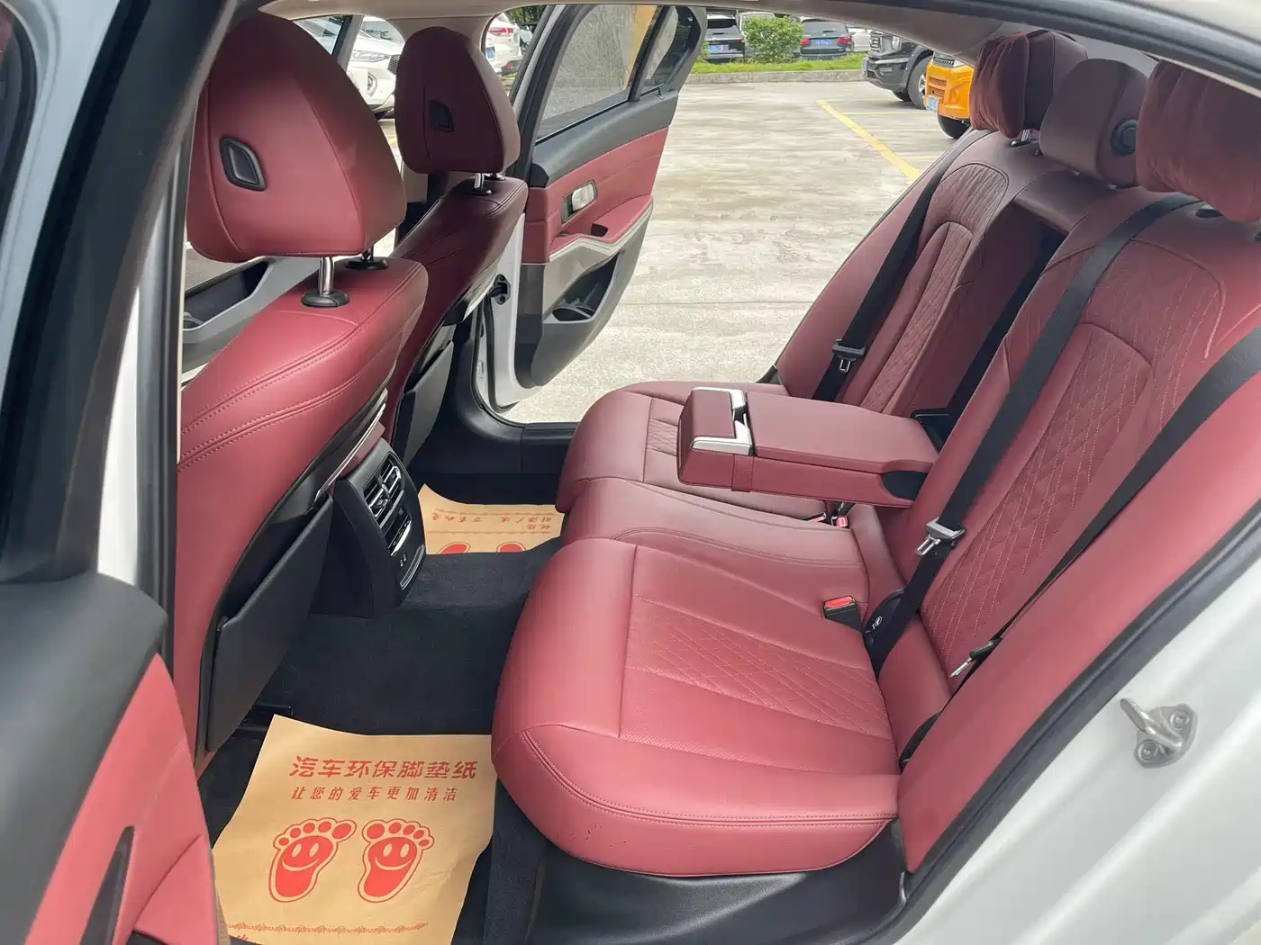 BMW 3 Series 2022 325Li M Sport Package фото 9