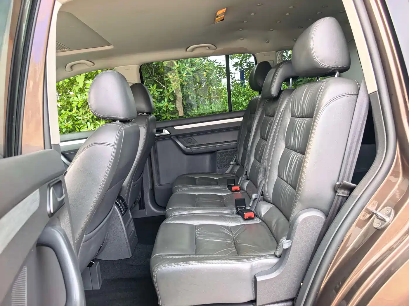 Volkswagen Touran 2013 1.4T DSG Comfort 5-seater фото 9