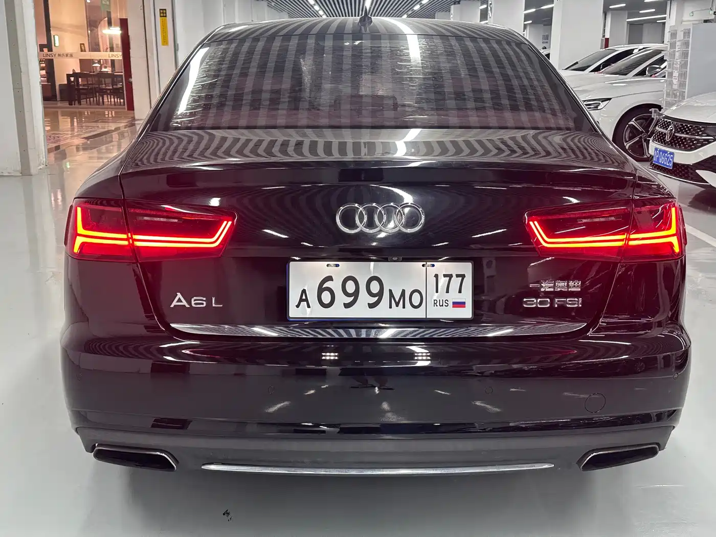 Фото 16 - Audi A6L