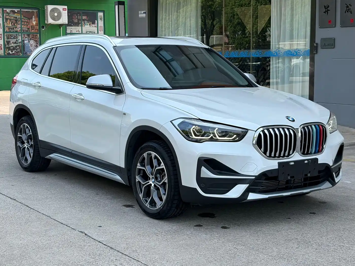 BMW X1 2021 sDrive20Li Exclusive фото 2