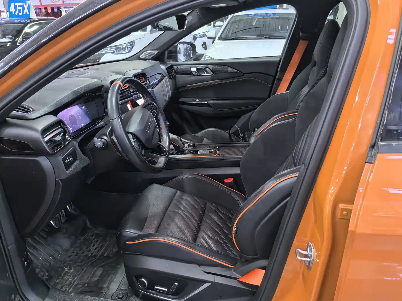 Lynk & Co 02 Hatchback 2022 2021 2.0TD Halo