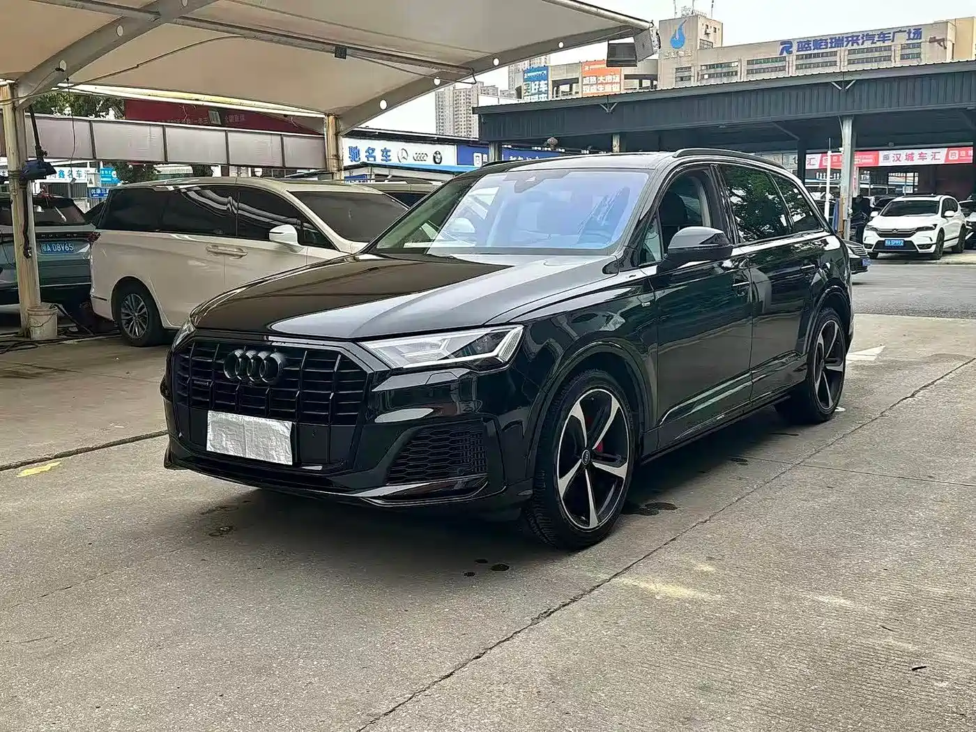 AUDI Q7