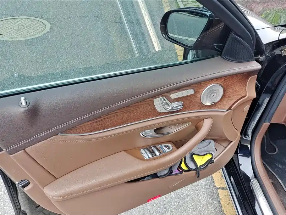Mercedes-Benz E-Class 2023 Facelift E 300 L Luxury фото 7