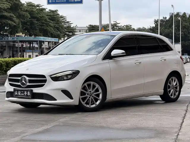 Mercedes-Benz B-Class 2020 B 200 Fashion Edition — фото 1