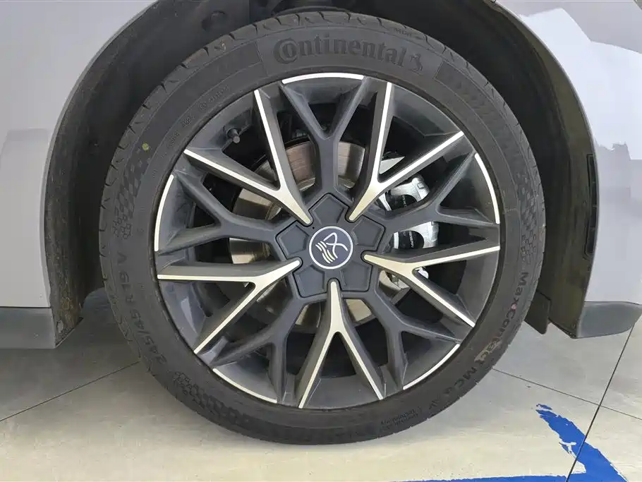 BYD Han 2025 DM-i 125KM Premium фото 6
