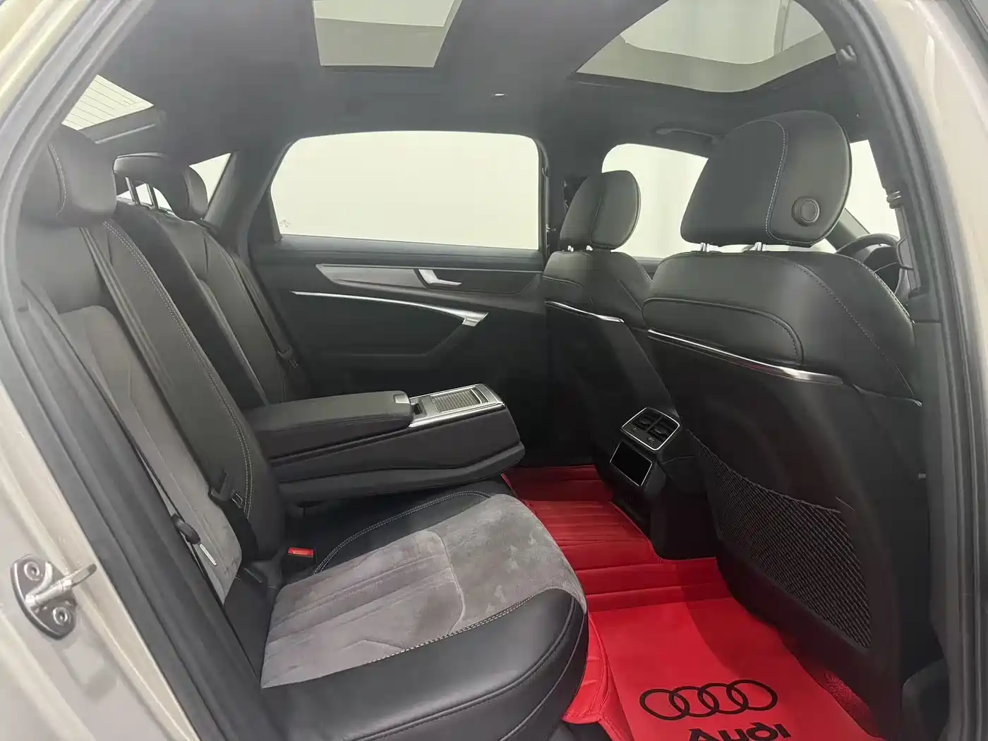 Audi A6L 2019 45 TFSI quattro Premium Dynamic фото 9