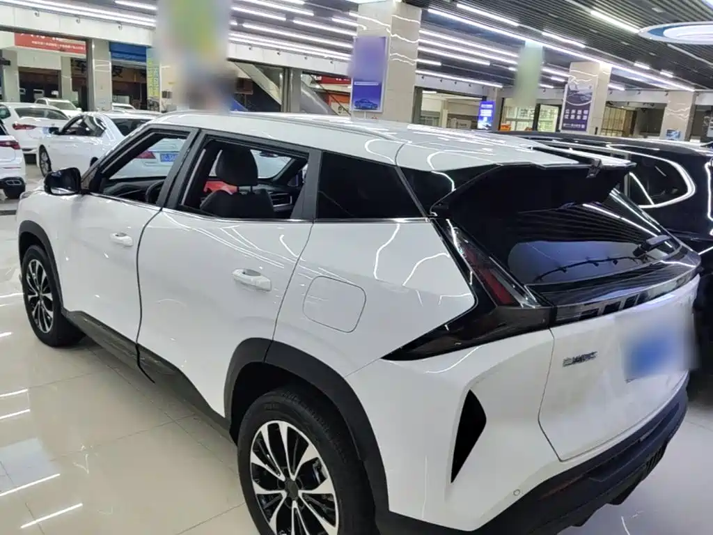 2026 Geely Atlas