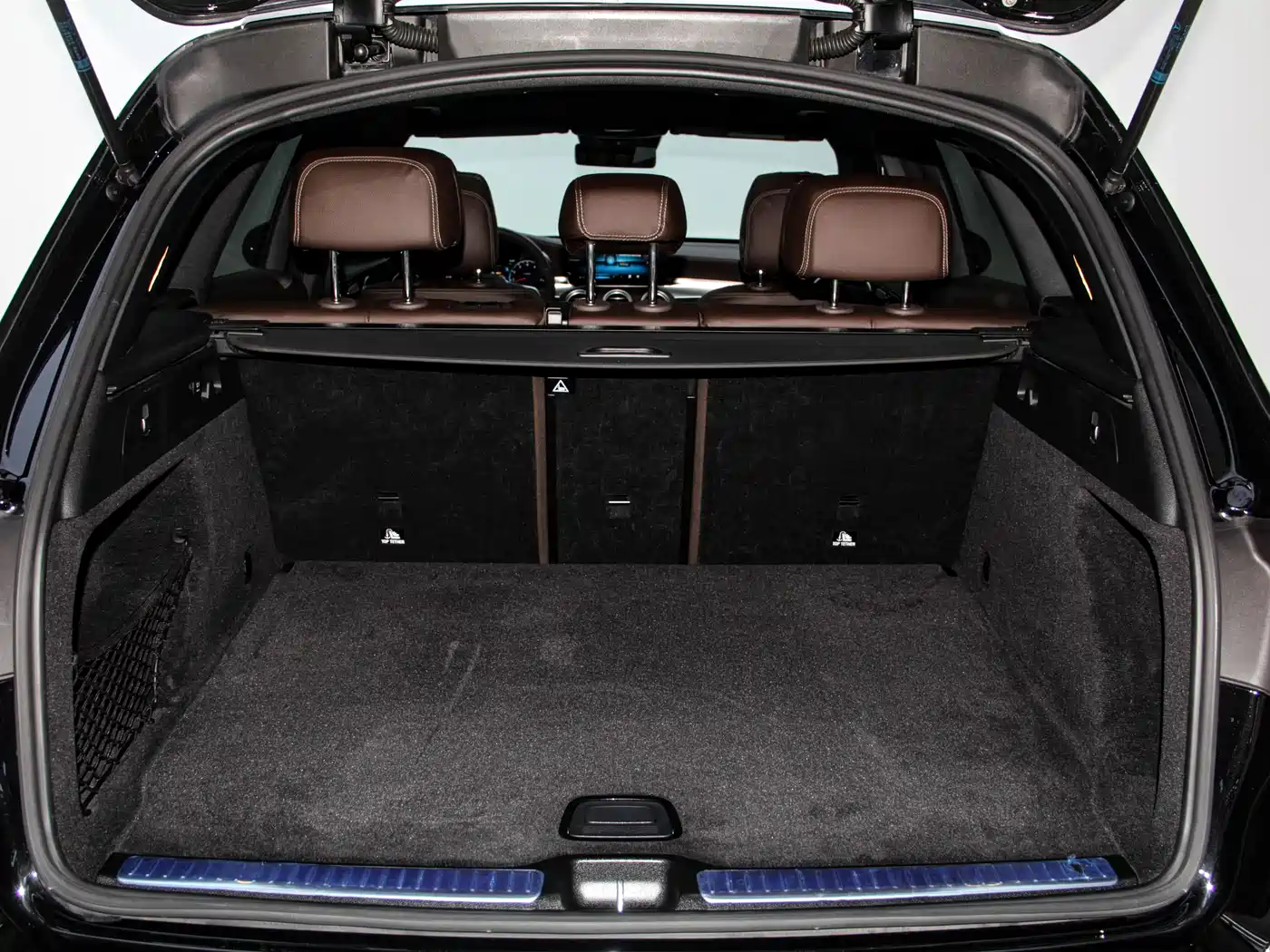 Mercedes-Benz GLC 2022 Model GLC 300 L 4MATIC Dynamic Edition фото 23