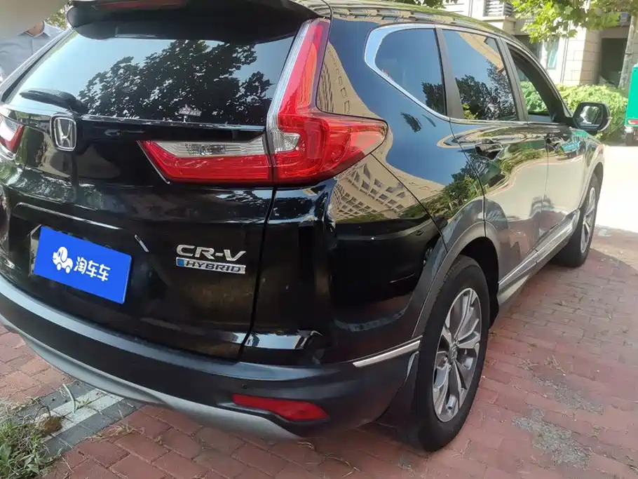 Фото 3 - Honda CR-V