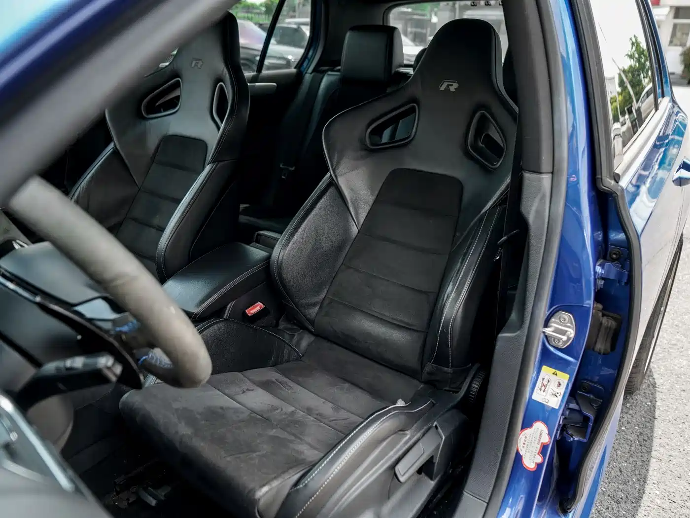 Volkswagen Golf (Import) 2011 2.0TSI R фото 13