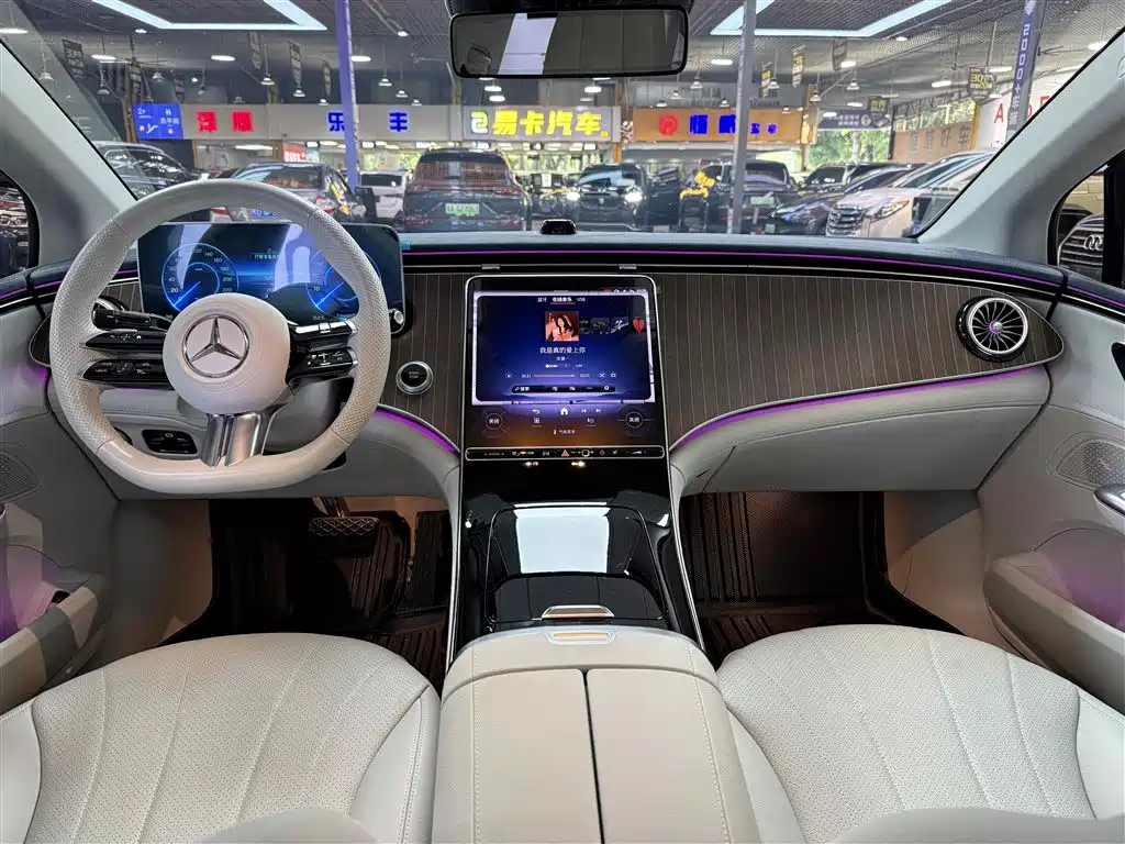 Mercedes-Benz EQE 2022 350 Pioneer Edition фото 10