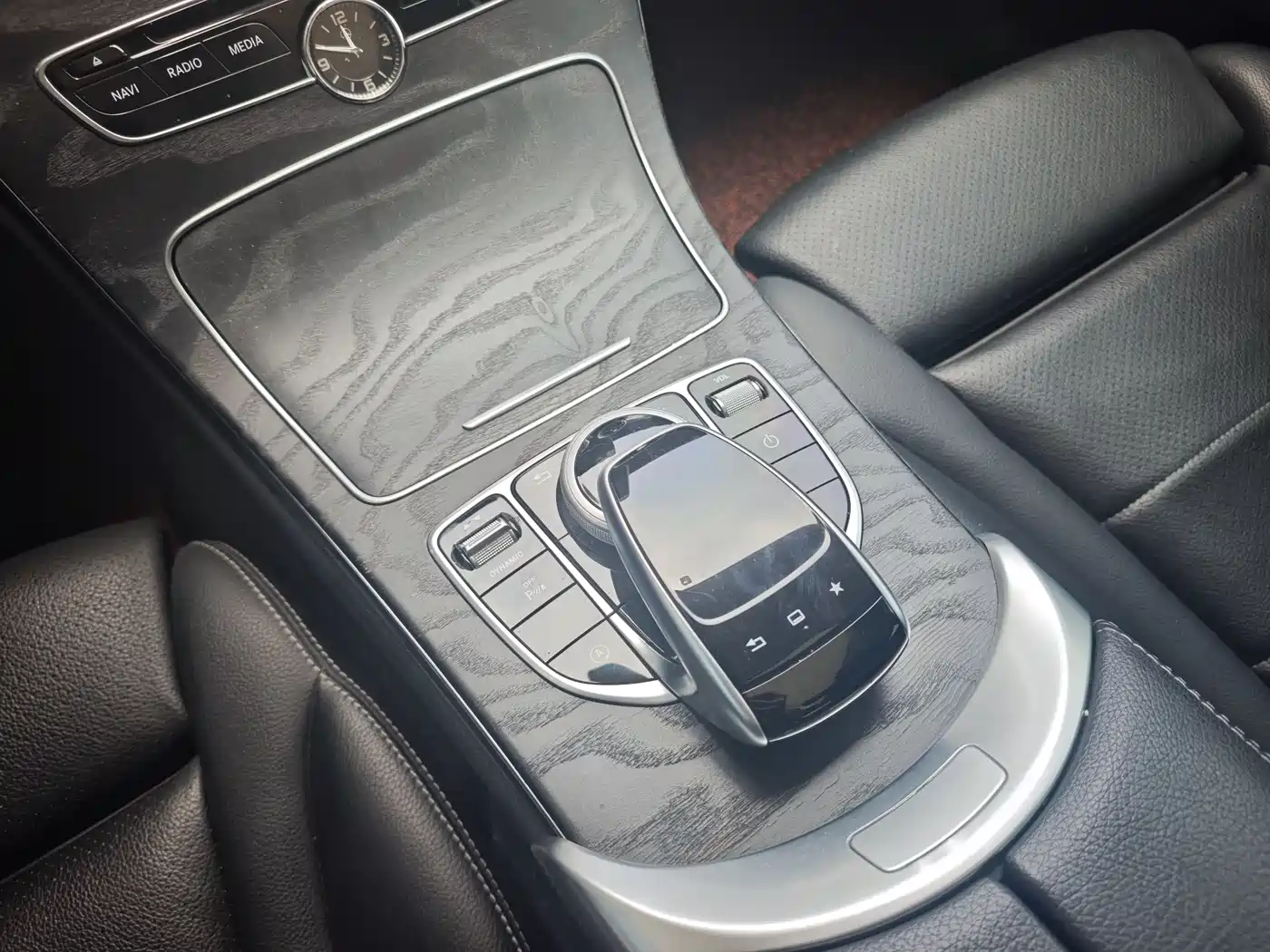 Mercedes-Benz C-Class 2016 C 200 L Sport фото 12