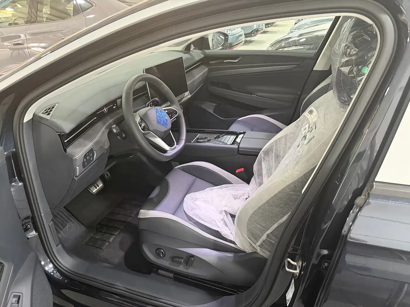 Volkswagen ID.7 VIZZION 2024 PRO фото 3