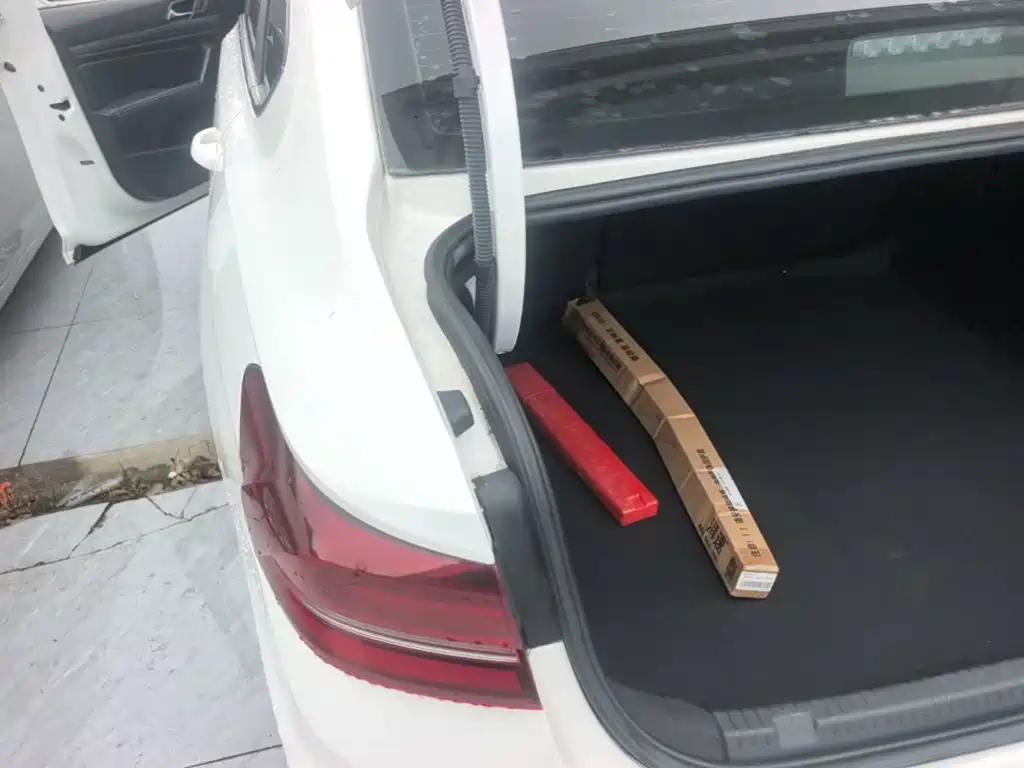 Фото 5 - Volkswagen Lavida