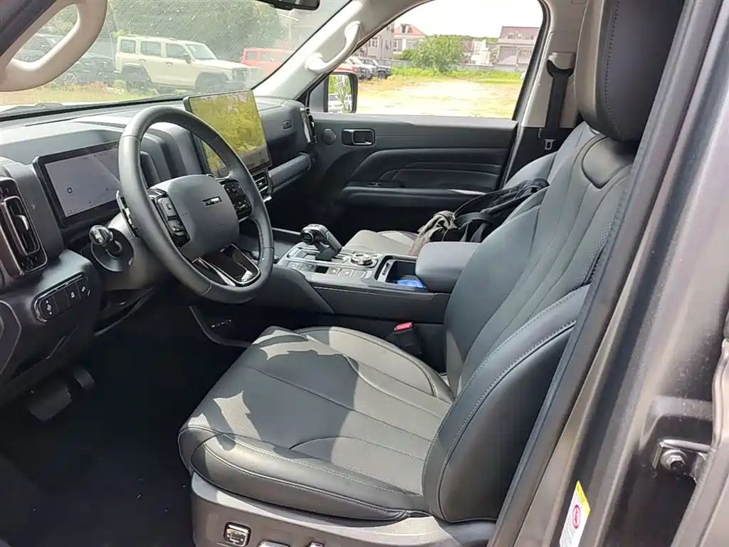 Haval H9 2024 2.0T Gasoline AWD Extreme Edition фото 15