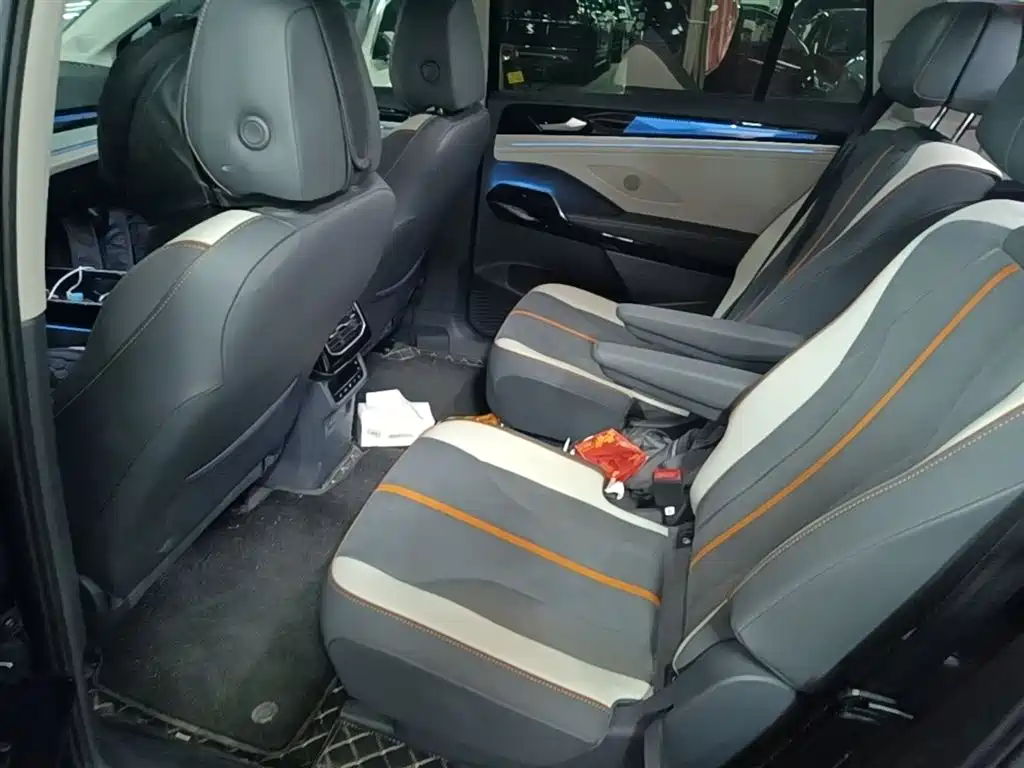 Volkswagen ID.6 CROZZ 2022 Long Range PRO Edition фото 17