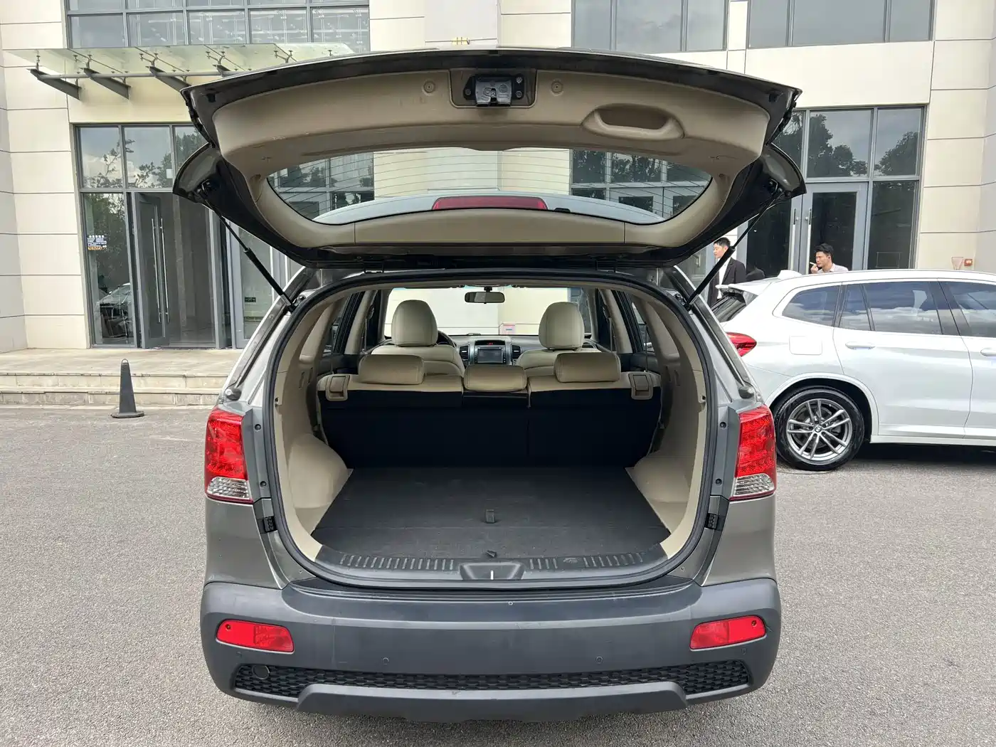 Kia Sorento 2012 2.2T Diesel Comfort Edition фото 10
