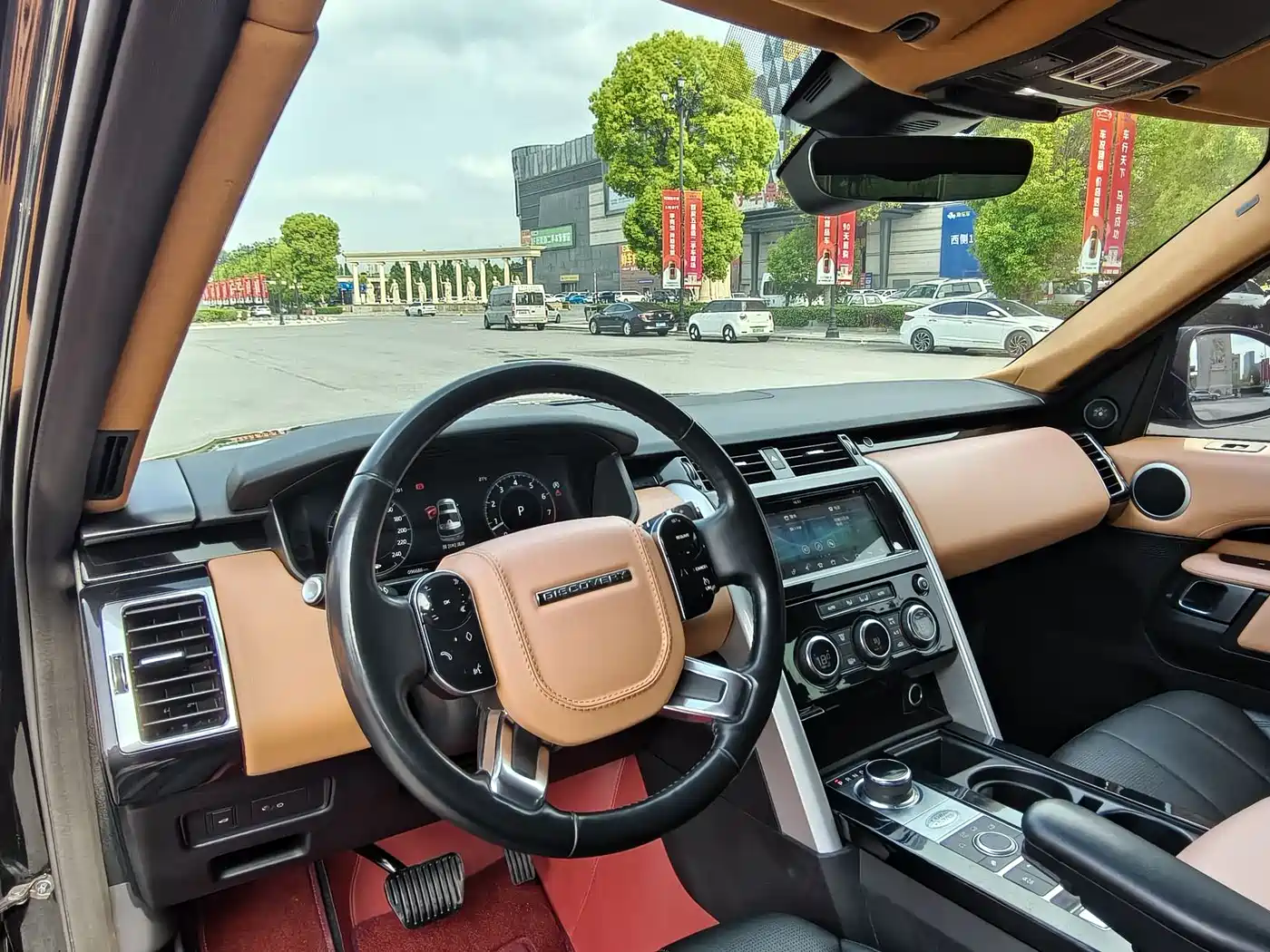 Land Rover Discovery 2020 2.0T SE фото 14