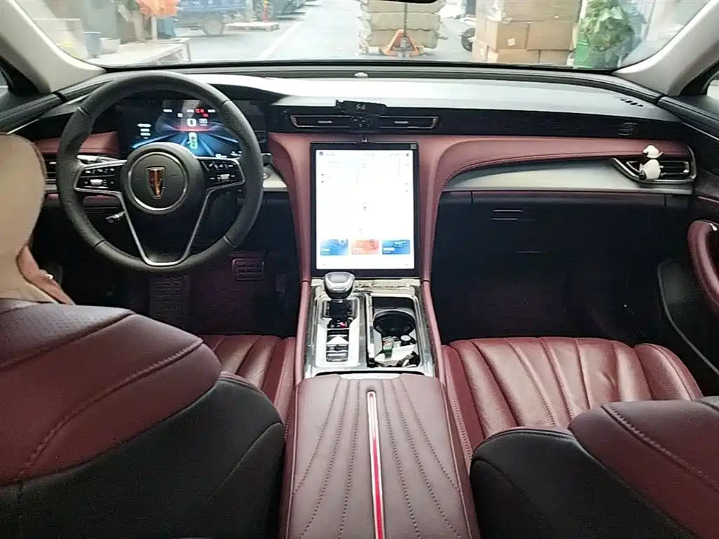 Hongqi H5 2023 2.0T Auto Smart Connect Flag Comfort фото 6