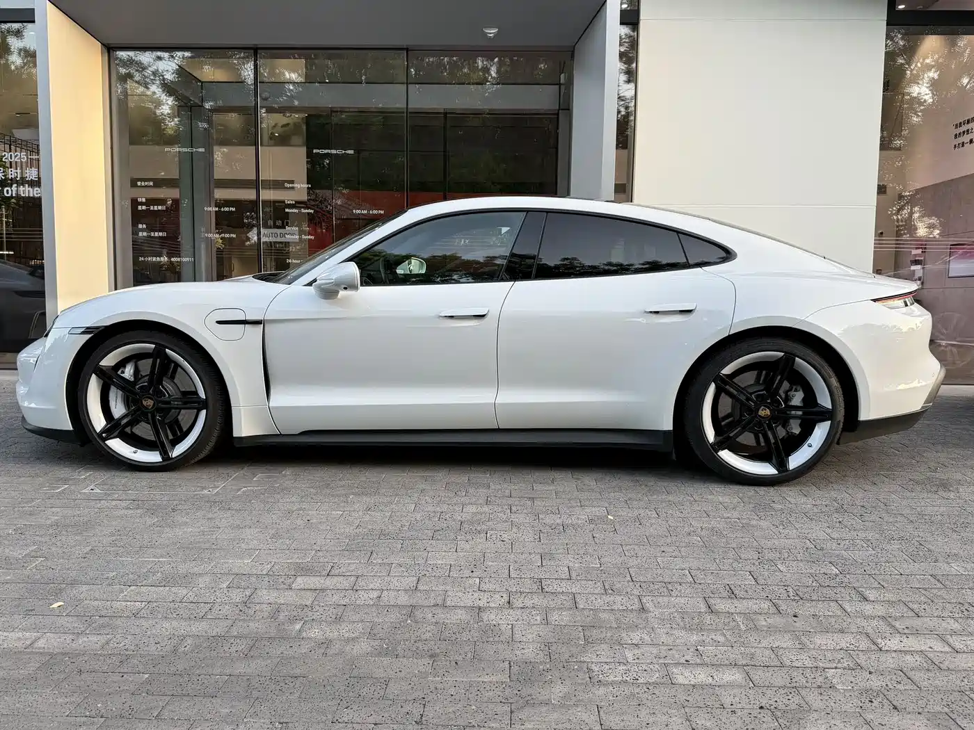 Porsche Taycan 2022 Taycan фото 3