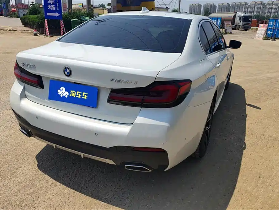 BMW 5 Series 2022 Facelift II 530Li Premium Package M Sport фото 3