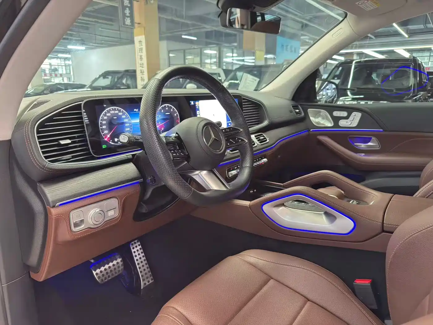 Mercedes-Benz GLS 2024 GLS 450 4MATIC Fashion Edition фото 9