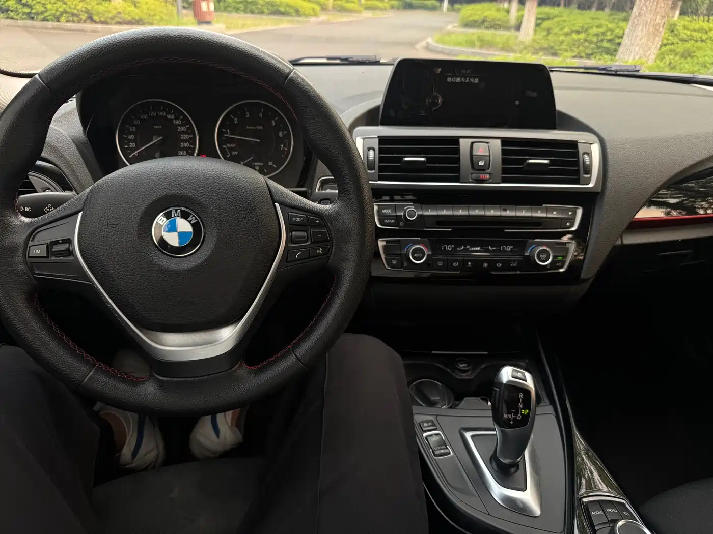 BMW 1 Series (Import) 2015 120i Sport Design Package фото 9