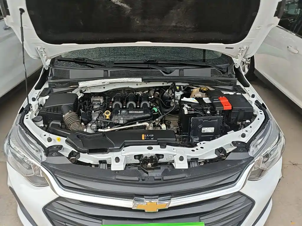Photo 20 - Chevrolet Cavalier