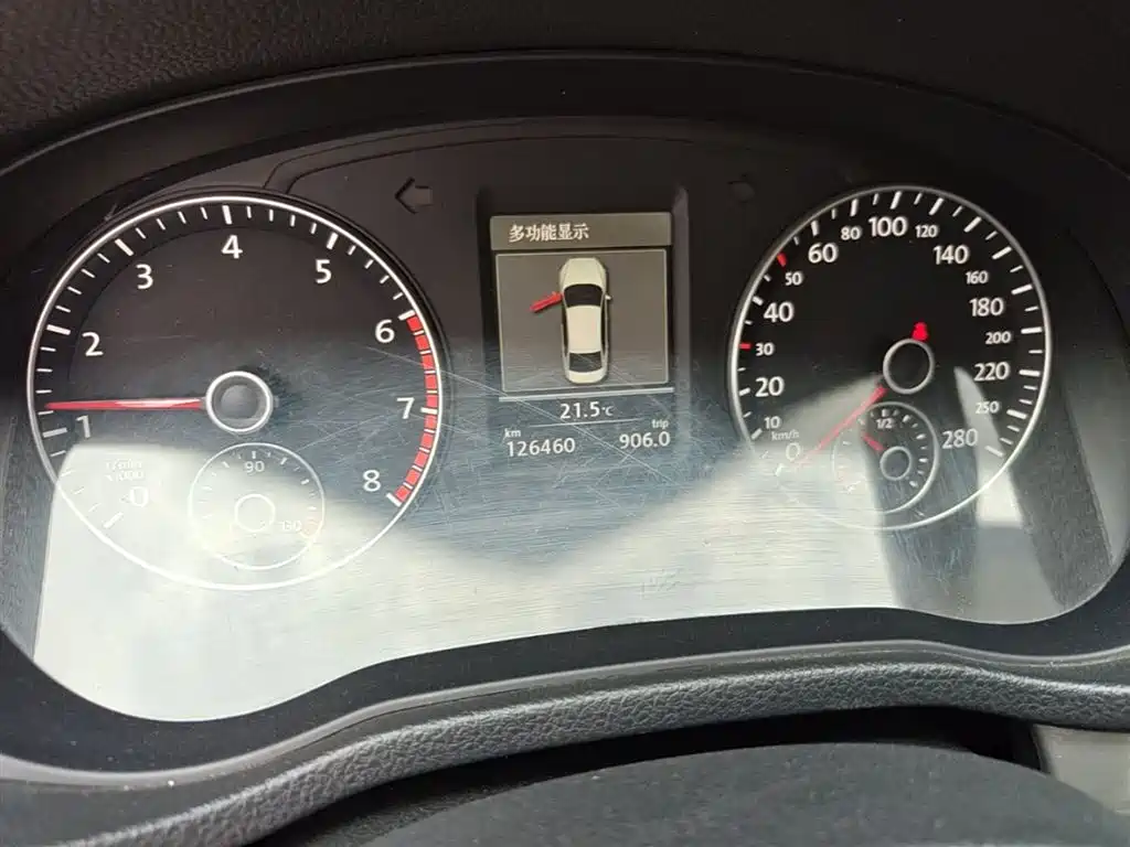 Volkswagen Passat 2014 1.8TSI DSG Executive Edition фото 12