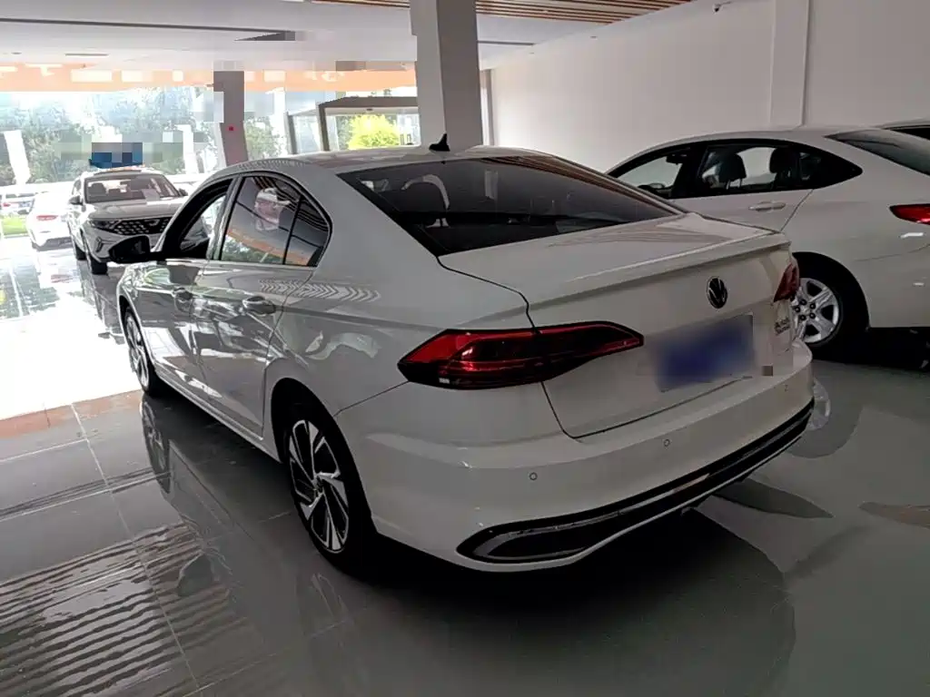 Photo 5 - Volkswagen Bora
