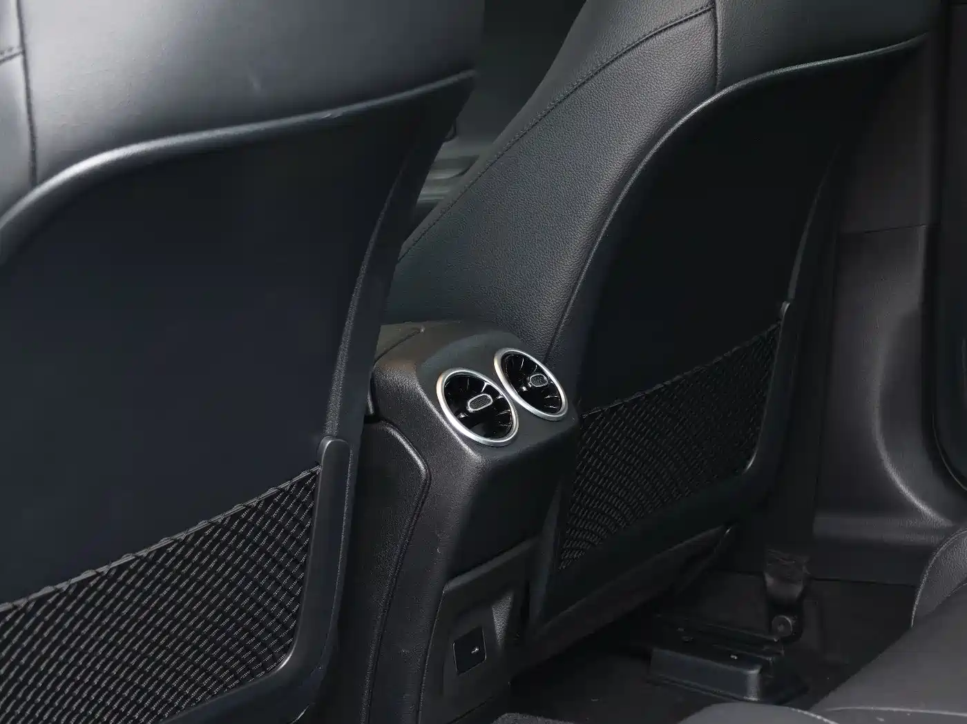 Mercedes-Benz A-Class 2022 Facelift A 200 L Sport Sedan Fashion Style фото 15