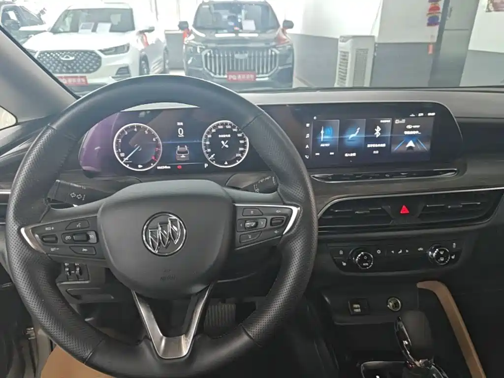 Buick GL6 2021 2021 323T Mild Hybrid Connected Luxury