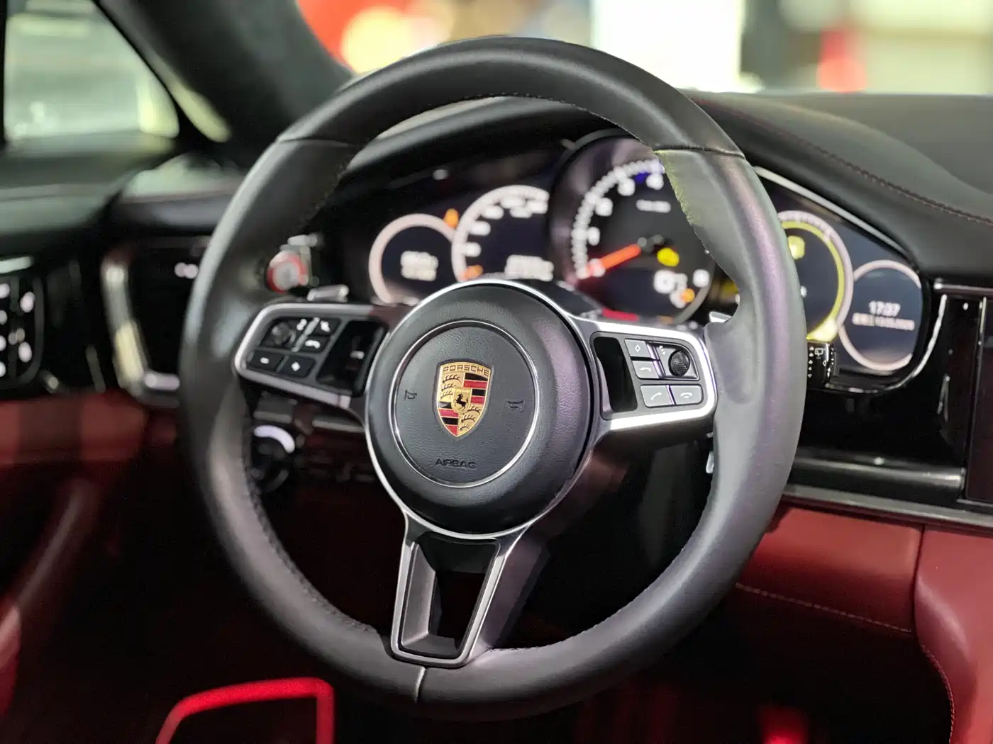 Porsche Panamera 2017 Panamera Executive Long Wheelbase 3.0T фото 13