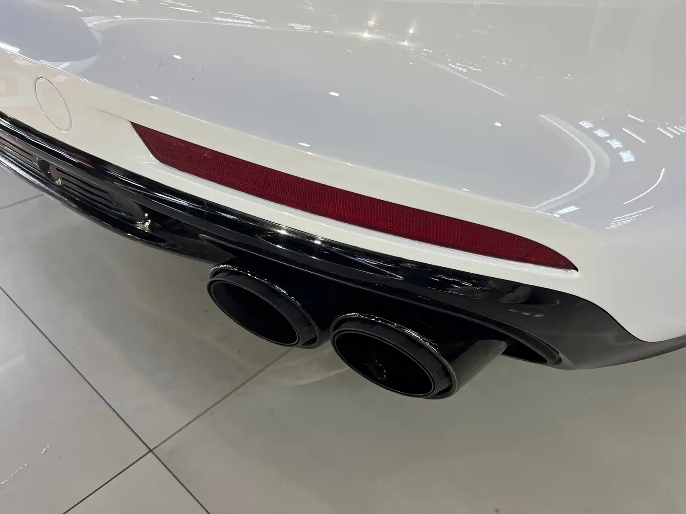 Porsche Panamera 2017 Panamera Executive Long Wheelbase 3.0T фото 21