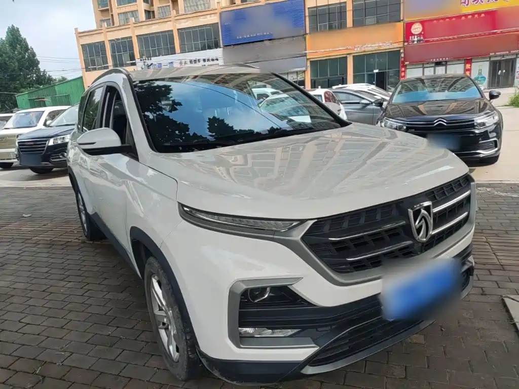 Baojun 530 2019 2019 1.5T Manual Elite 7-Seater China VI