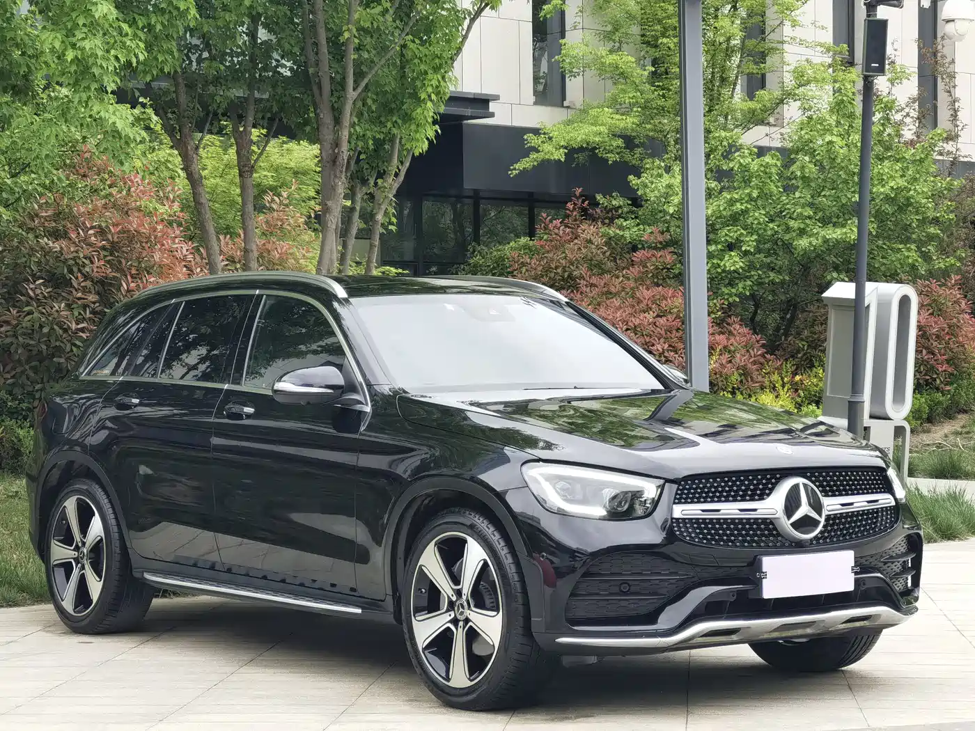 Mercedes-Benz GLC 2020 Facelift GLC 300 L 4MATIC Luxury фото 3
