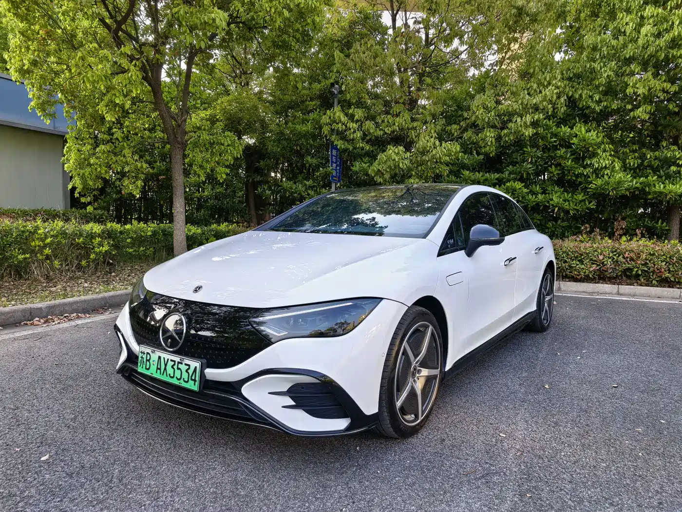 Mercedes-Benz EQE 2022 350 Pioneer Special Edition
