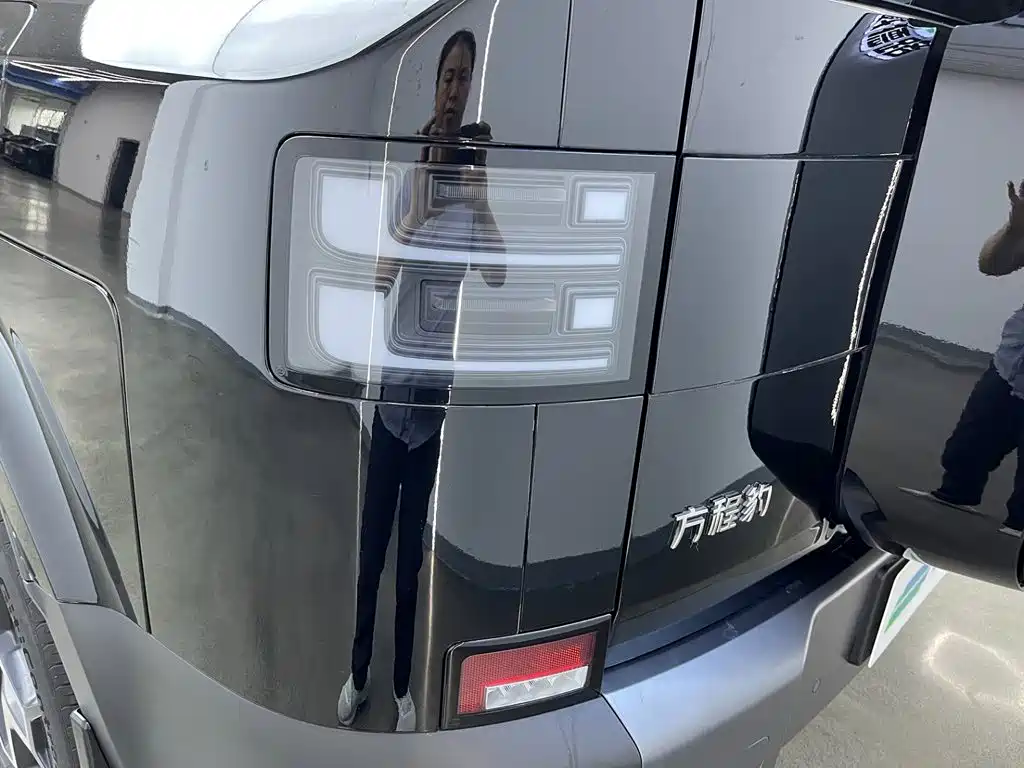 Fang Cheng Bao Titanium 7 2026 2025 AWD Base Model