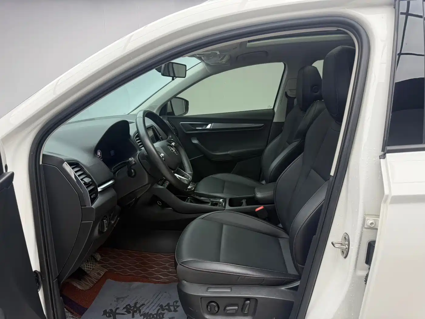 Škoda Karoq 2022 TSI280 Premium Edition фото 7
