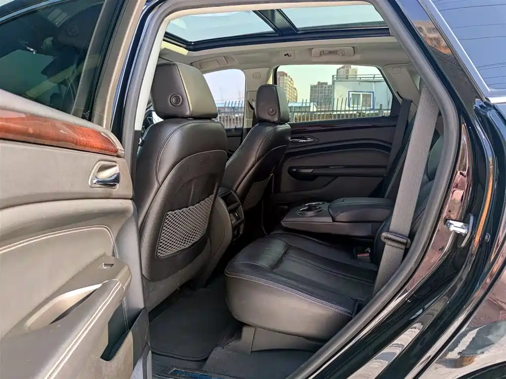 Cadillac SRX 2012 3.0L Luxury Model фото 10